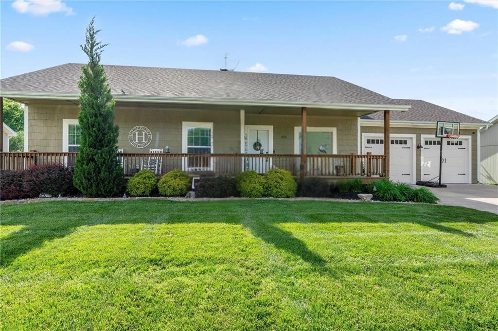Listing Photo MLS #HMS2558240