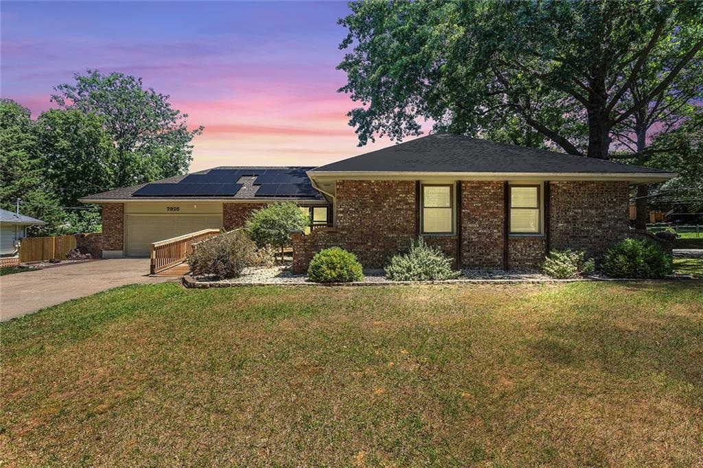Listing Photo MLS #HMS2558347