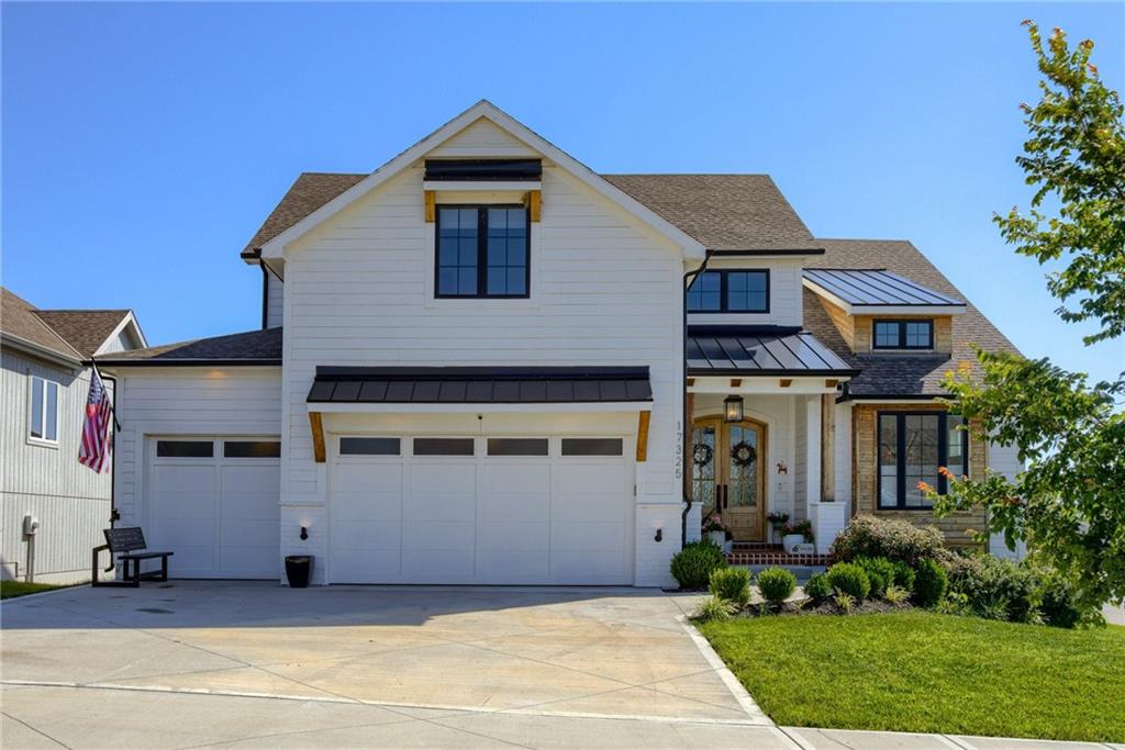 Listing Photo MLS #HMS2558908