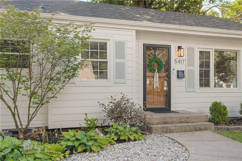 Listing Photo MLS #HMS2559181