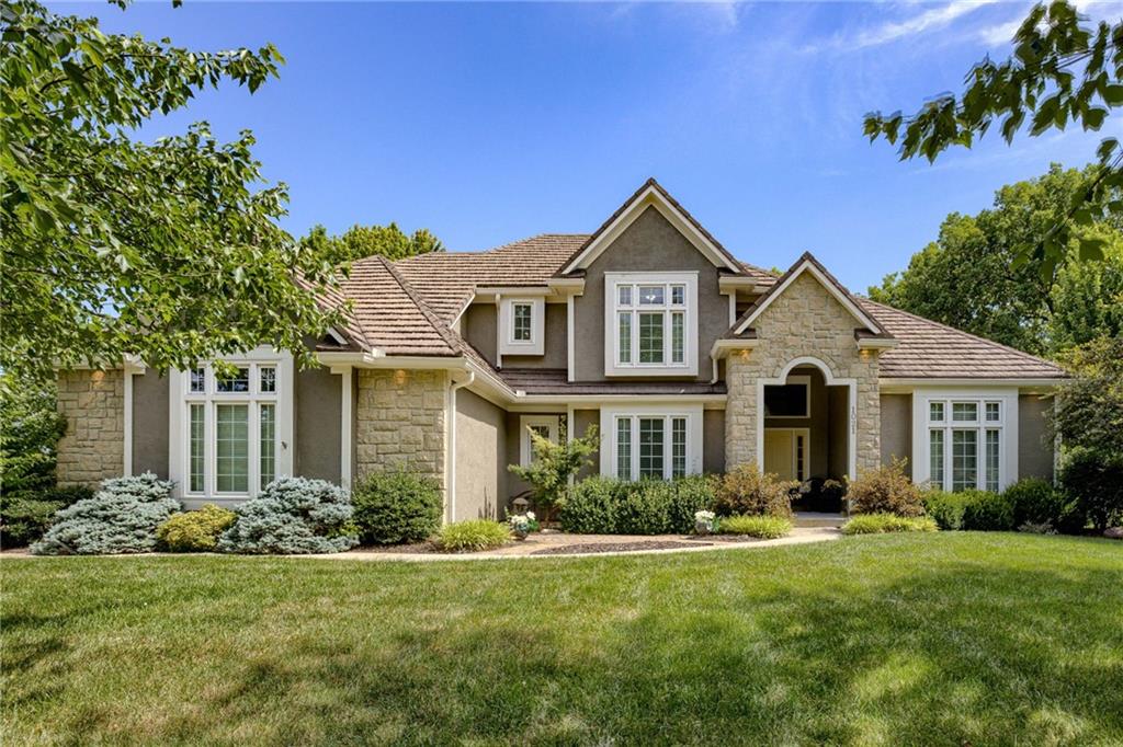 Listing Photo MLS #HMS2559226