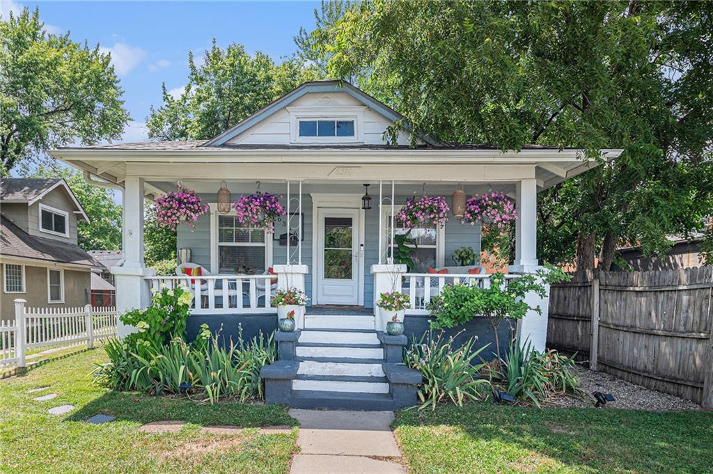 Listing Photo MLS #HMS2559229
