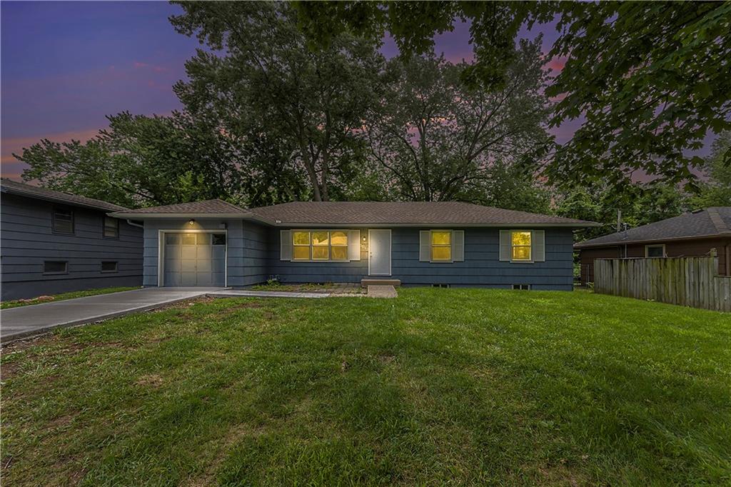 Listing Photo MLS #HMS2559247