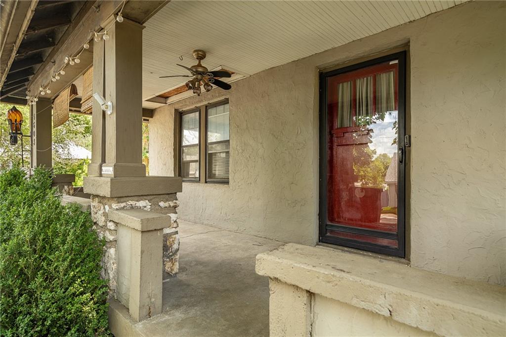 Listing Photo MLS #HMS2559322