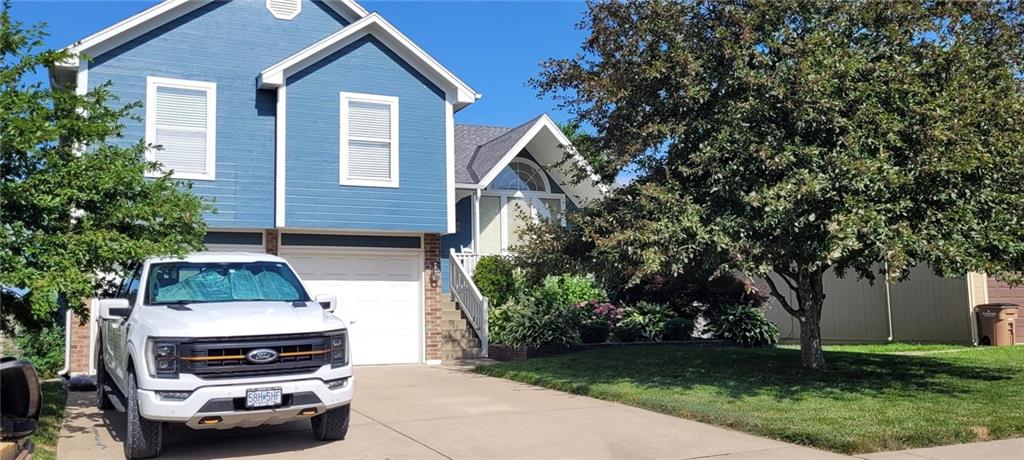 Listing Photo MLS #HMS2559450