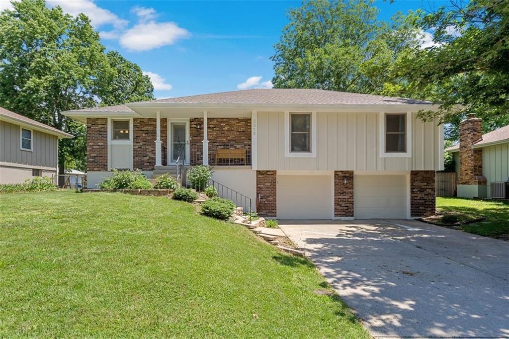 Listing Photo MLS #HMS2559617