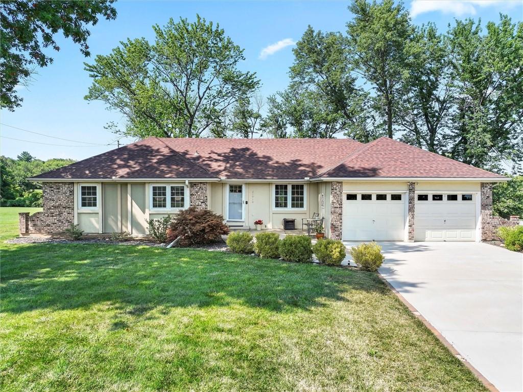 Listing Photo MLS #HMS2559643