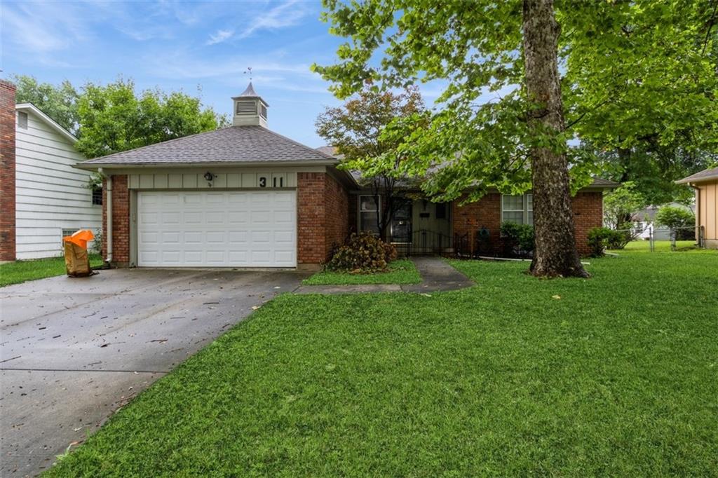 Listing Photo MLS #HMS2559648