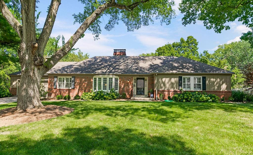 Listing Photo MLS #HMS2559695