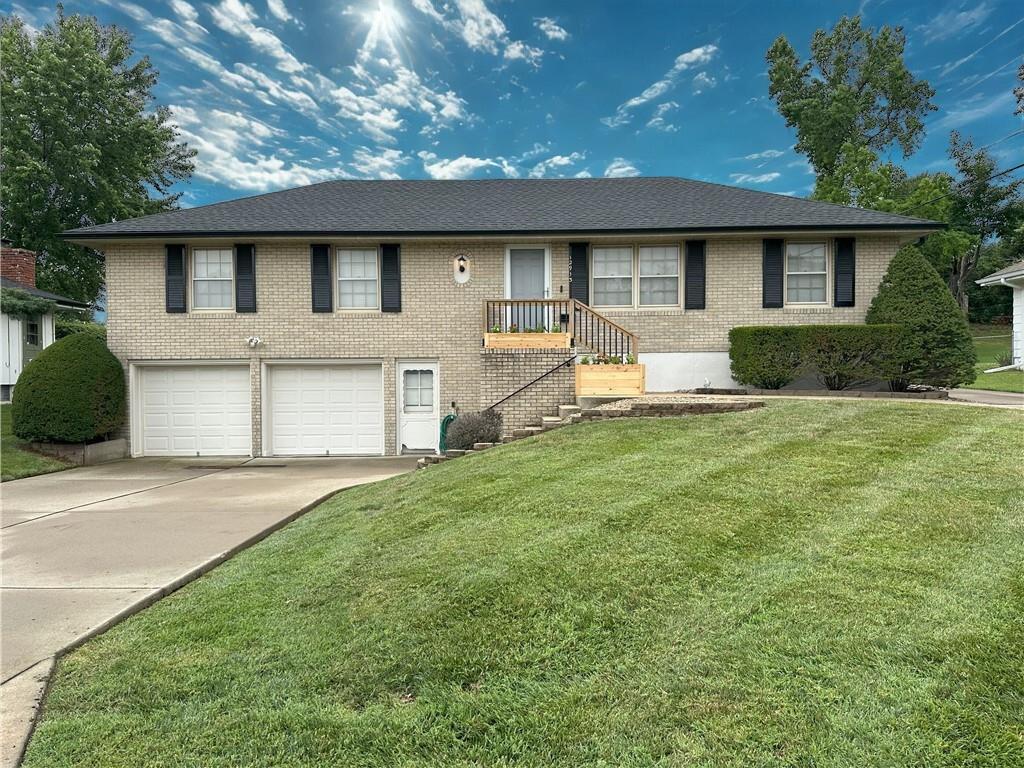 Listing Photo MLS #HMS2559798