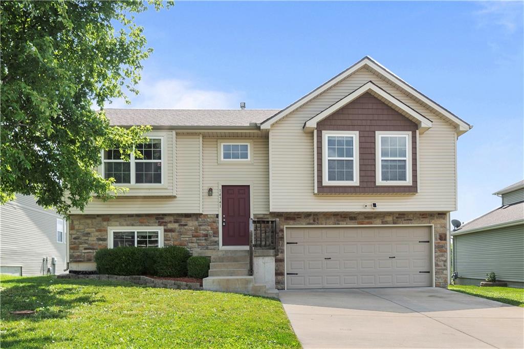 Listing Photo MLS #HMS2559816