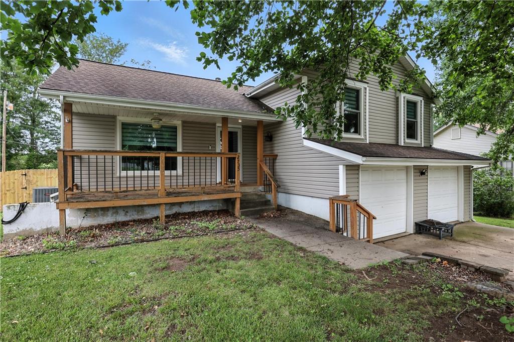 Listing Photo MLS #HMS2560053