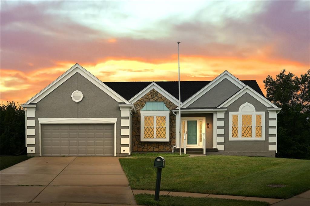 Listing Photo MLS #HMS2560082