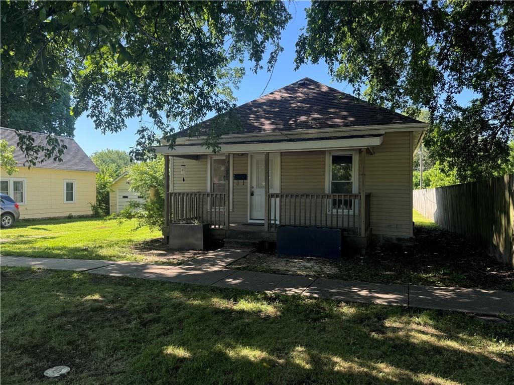 Listing Photo MLS #HMS2560208
