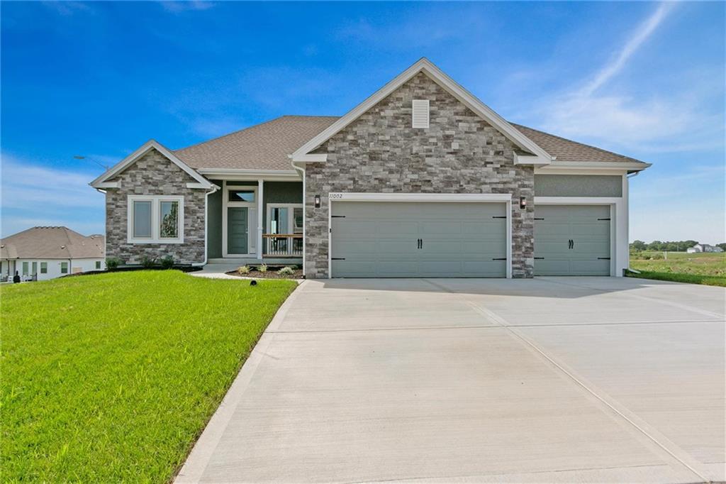 Listing Photo MLS #HMS2560240