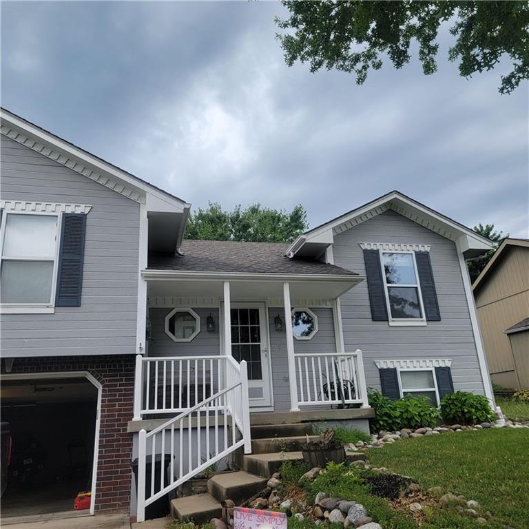 Listing Photo MLS #HMS2561354