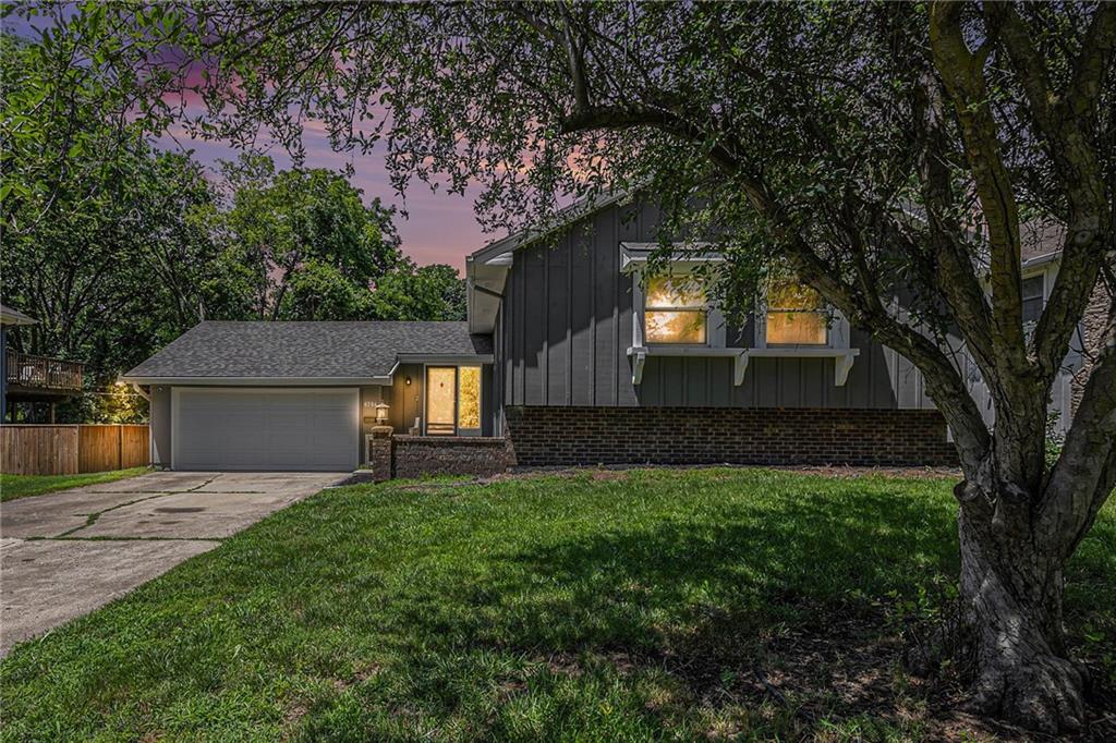 Listing Photo MLS #HMS2561359