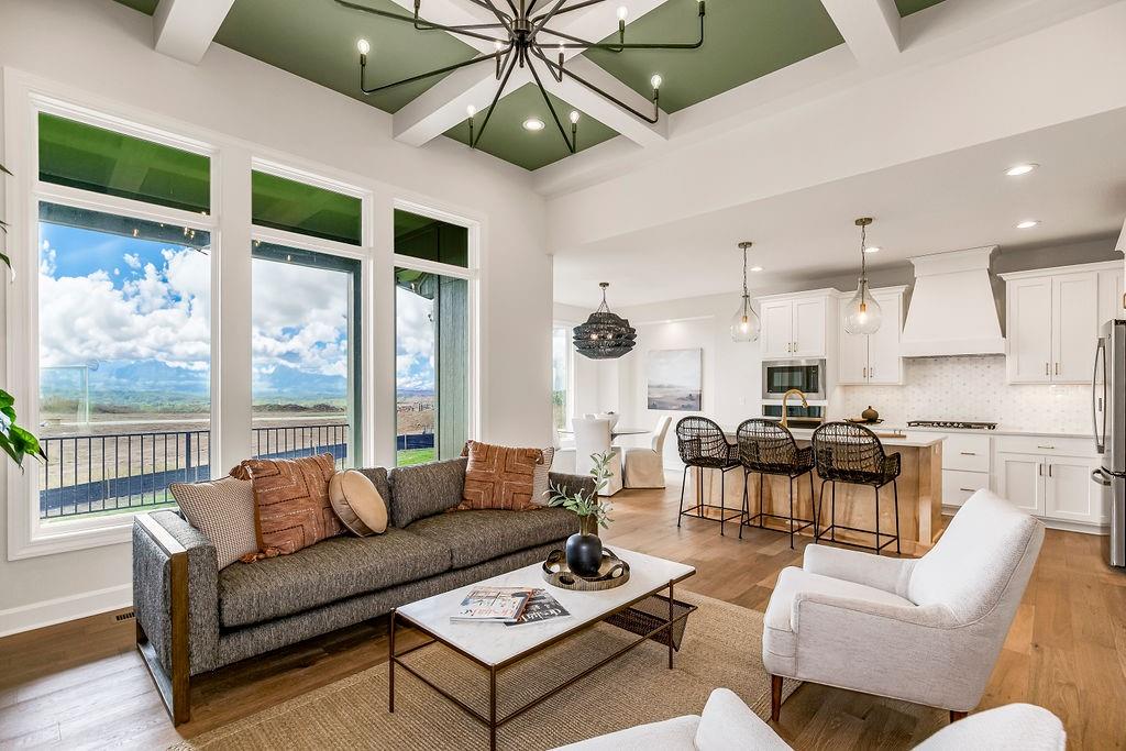 Listing Photo MLS #HMS2561576