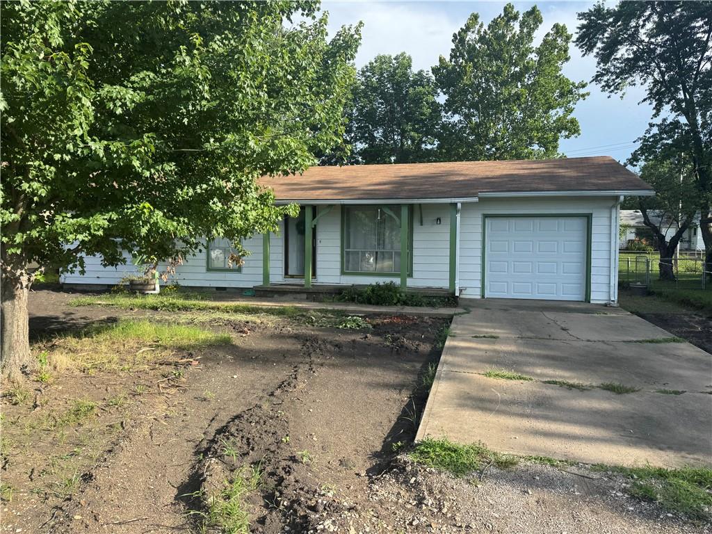 Listing Photo MLS #HMS2561852