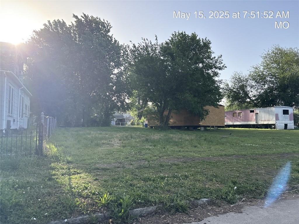 Listing Photo MLS #HMS2561950