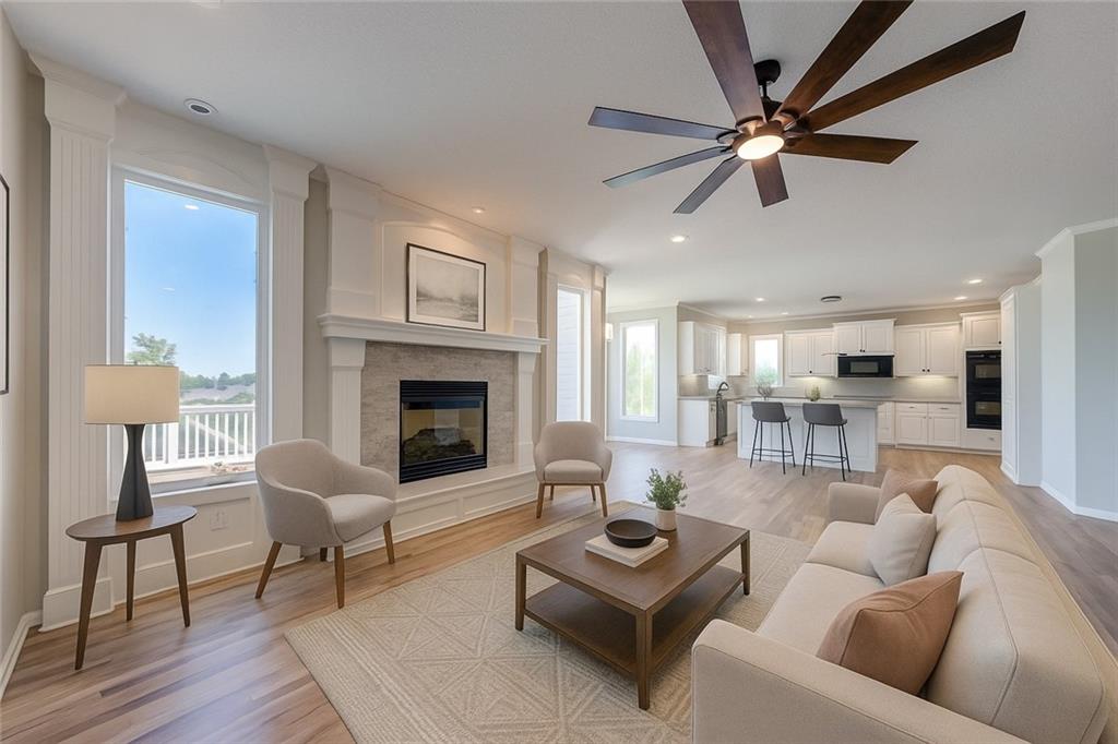 Listing Photo MLS #HMS2562177