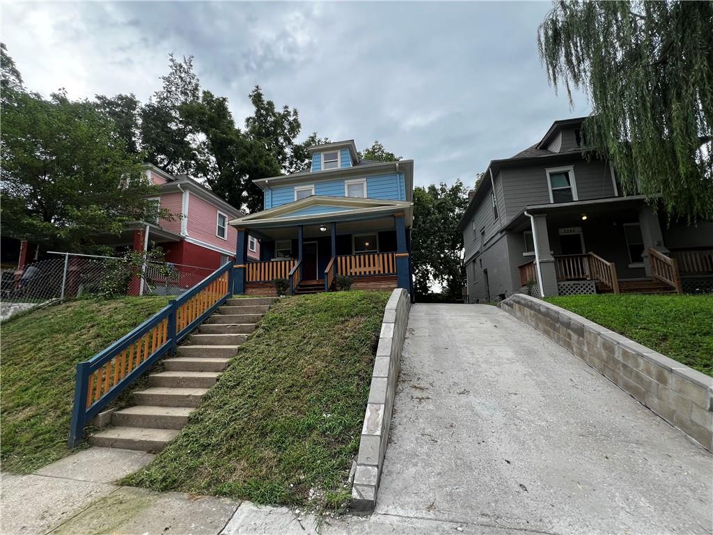 Listing Photo MLS #HMS2562296