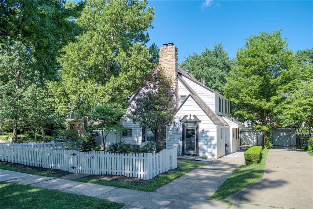 Listing Photo MLS #HMS2562437
