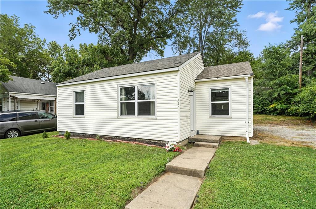 Listing Photo MLS #HMS2562508