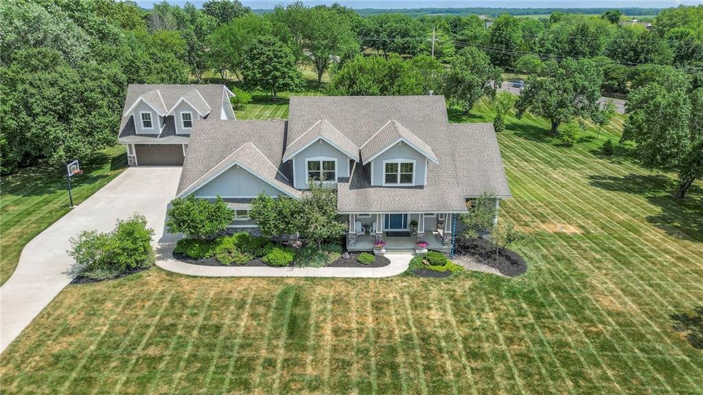 Listing Photo MLS #HMS2562936