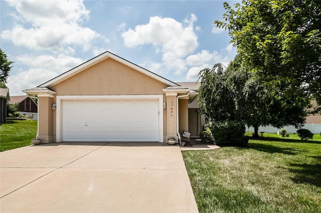 Listing Photo MLS #HMS2563308