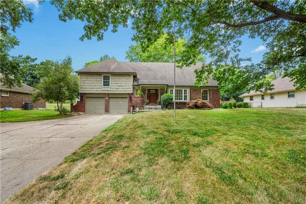 Listing Photo MLS #HMS2563335