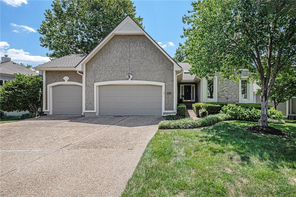 Listing Photo MLS #HMS2563559