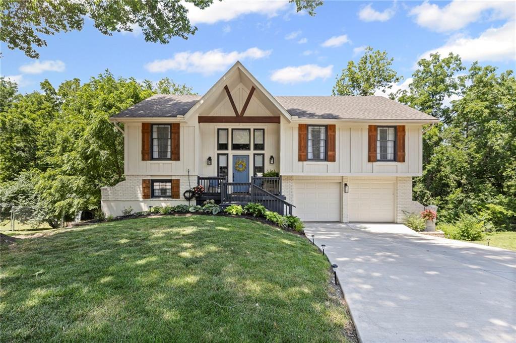 Listing Photo MLS #HMS2563669
