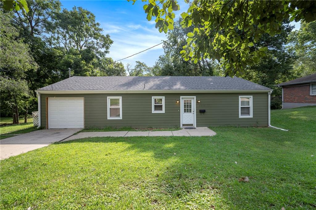 Listing Photo MLS #HMS2563679