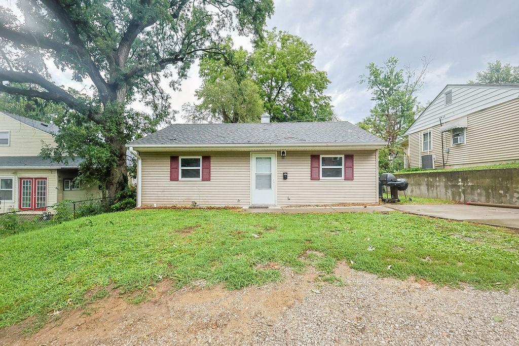 Listing Photo MLS #HMS2563706