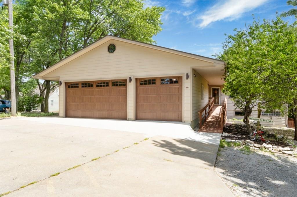Listing Photo MLS #HMS2563731