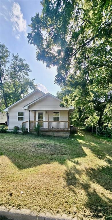 Listing Photo MLS #HMS2563738
