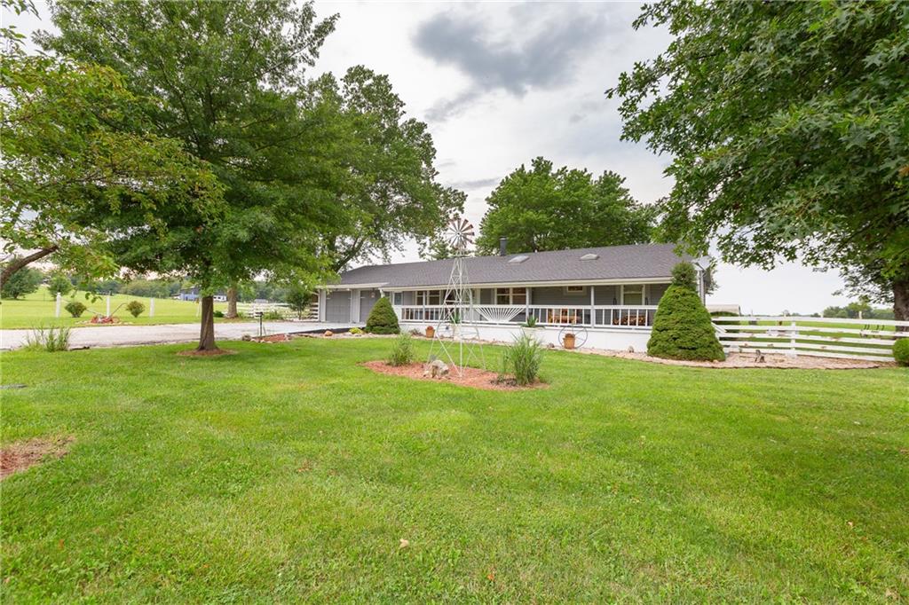 Listing Photo MLS #HMS2563882
