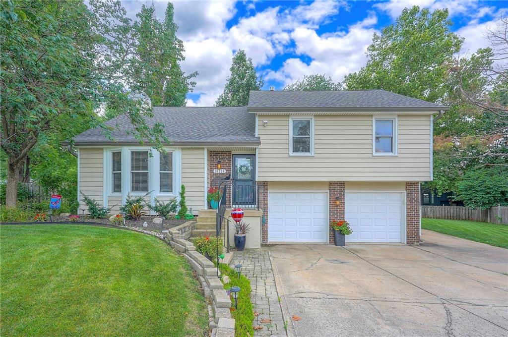 Listing Photo MLS #HMS2563933