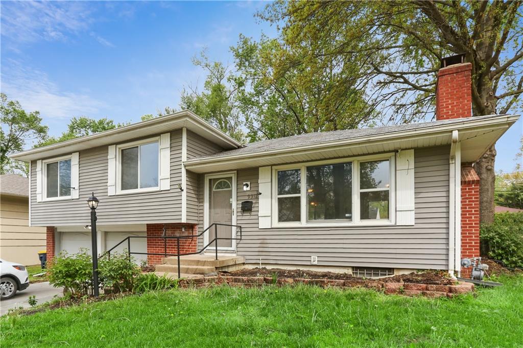 Listing Photo MLS #HMS2563955