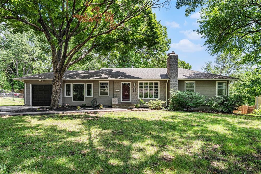 Listing Photo MLS #HMS2564228