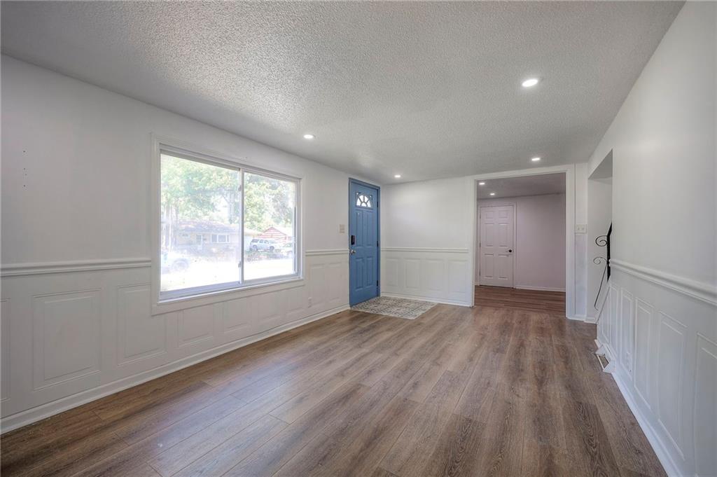 Listing Photo MLS #HMS2564272