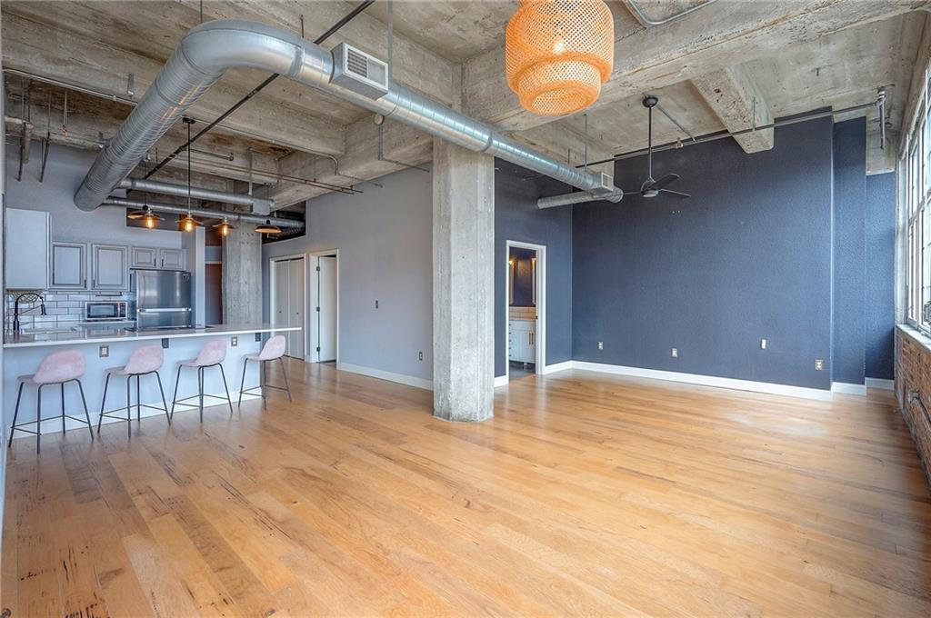 Listing Photo MLS #HMS2564278