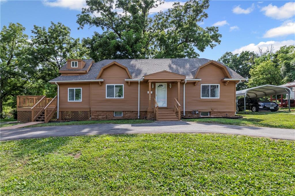 Listing Photo MLS #HMS2564306