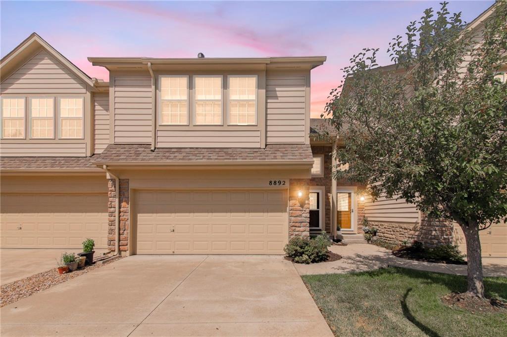 Listing Photo MLS #HMS2564576