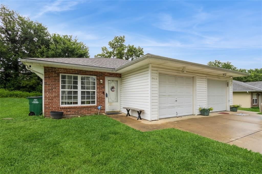 Listing Photo MLS #HMS2564747
