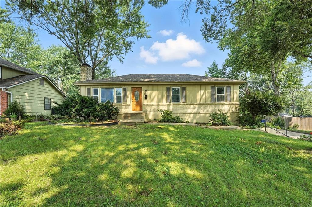 Listing Photo MLS #HMS2564895