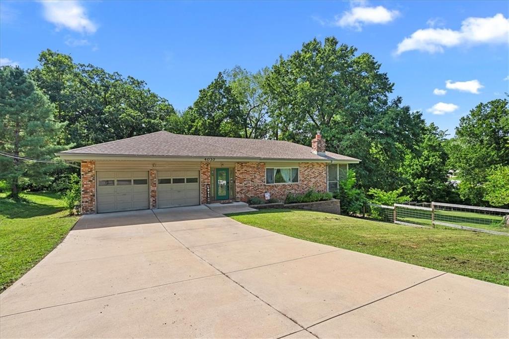 Listing Photo MLS #HMS2564936