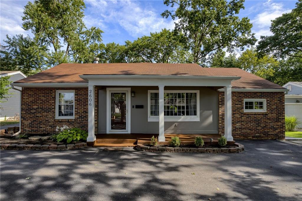 Listing Photo MLS #HMS2565031