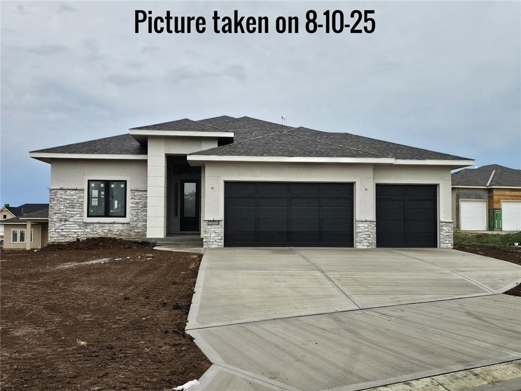 Listing Photo MLS #HMS2565094